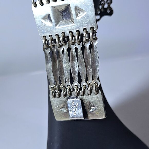 Vintage Boho-style Mexican Silver Bracelet - Picture 2 of 8